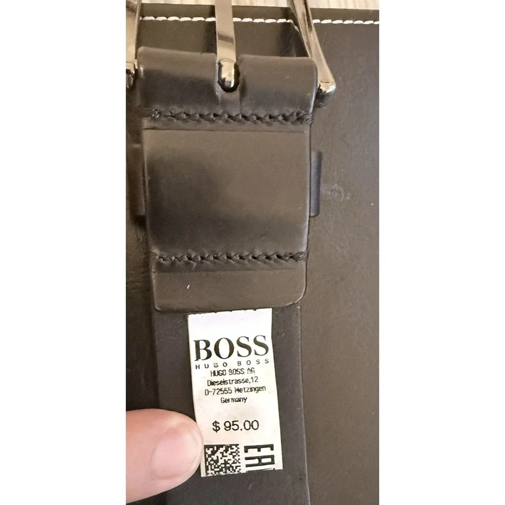 Hugo Boss Mens Leather Belt Black Size 105-40 Fits 38